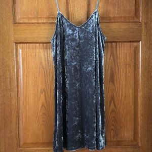 grey velvet dress — never been worn!!